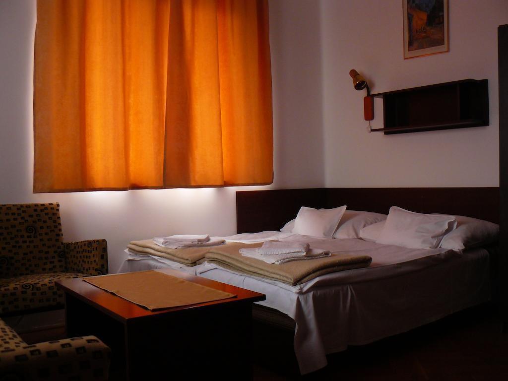 Bed and Breakfast Diana Panzio à Matrafured Chambre photo